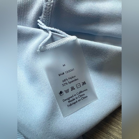 L*space Mercer Textured Ribbed Criss Cross Athletic Leggings in Mist. Size M - Picture 12 of 13